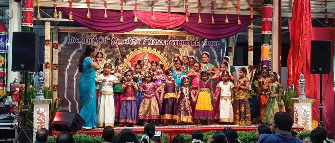 Slider-Navarathiri at Sri Ramar Temple